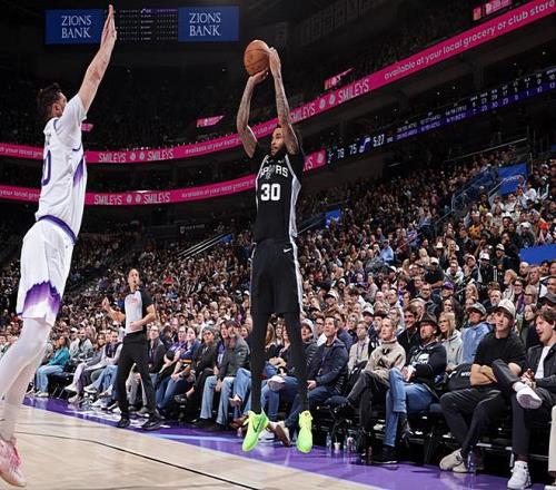 伊万未至,塞鸟登场引,热议,Pg电子官网,Pg电子试玩模拟器APP,pocket,game,Pg电子平台